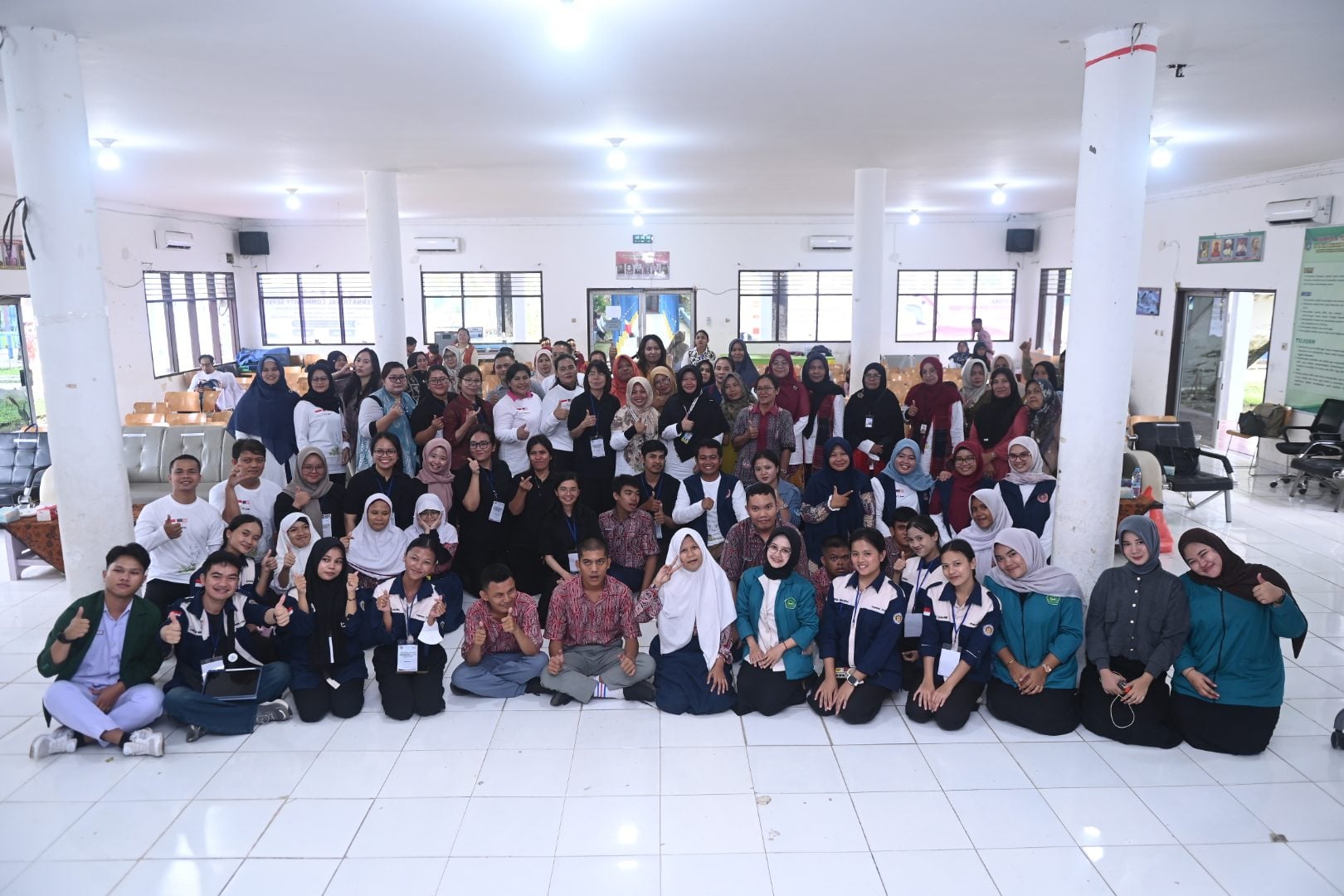 Kolaborasi Global Wujudkan Senyum Sehat, Prodi Kedokteran Gigi IKH Gelar Edukasi di SLB Pembina Sumut